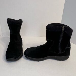 L.L. Bean Womens Suede Side‎ Zip Round Toe Mid Calf Black Winter Boots Sz 11
